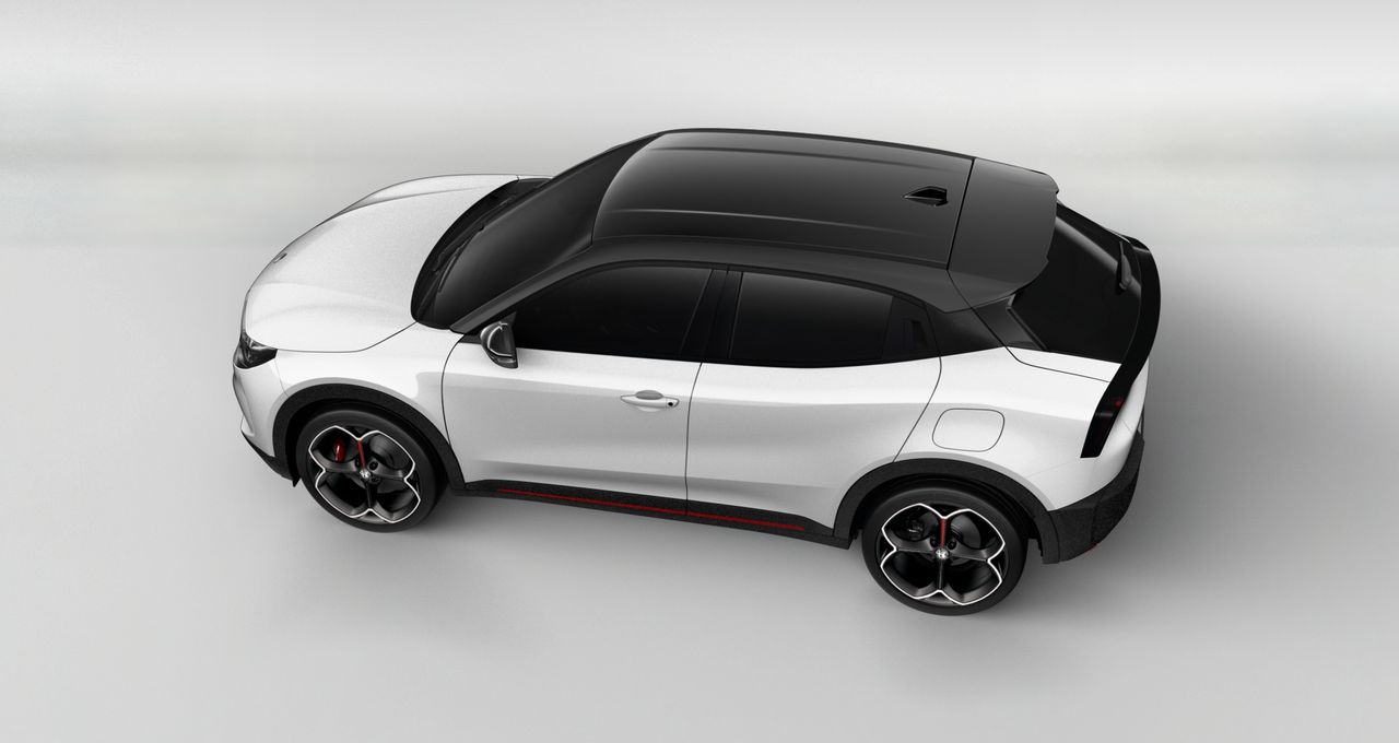 alfa romeo junior 2024 / foto grande (2)