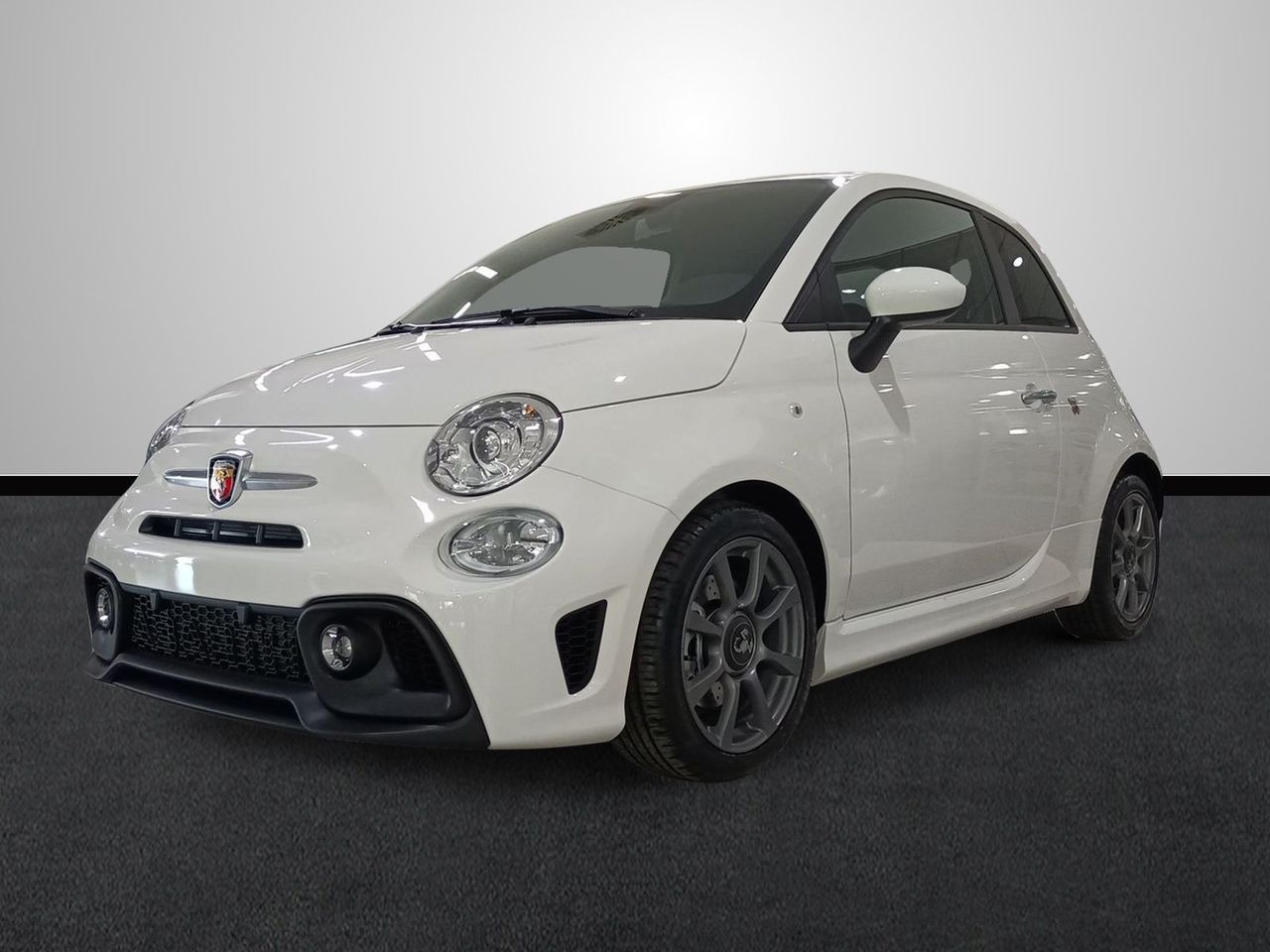 Fiat 500 2024 sevilla  de segunda mano en Sevilla - abarth 500 2024 /