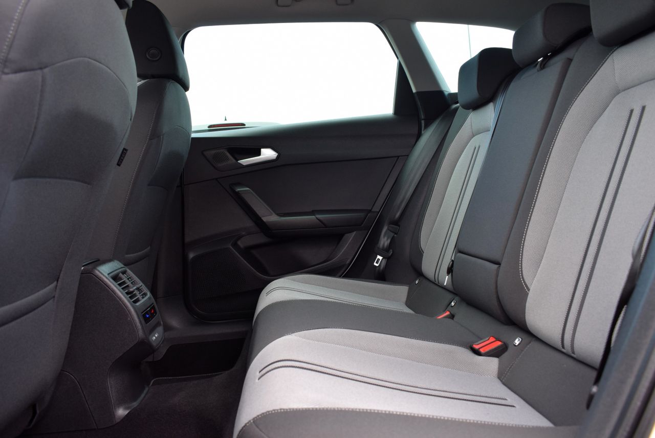 Seat Leon Sportstourer Style GO 2.0 TDI CR 150 CV DSG Start/Stop 5p.  - Foto 19