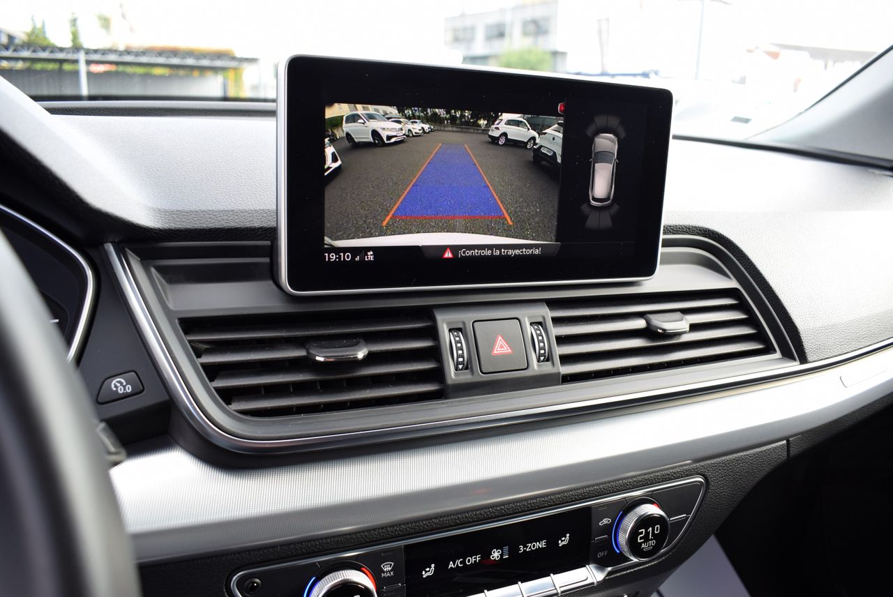 Audi Q5 Black line edition 40 TDI quattro 190CV S tronic 5p. - Foto 14