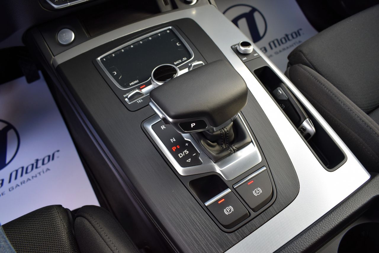 Audi Q5 Black line edition 40 TDI quattro 190CV S tronic 5p. - Foto 17