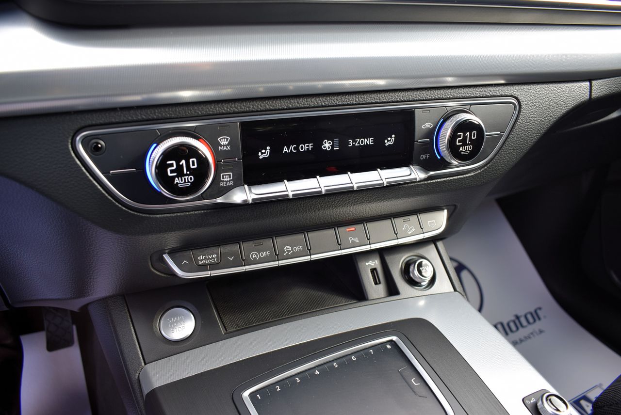 Audi Q5 Black line edition 40 TDI quattro 190CV S tronic 5p.  - Foto 17