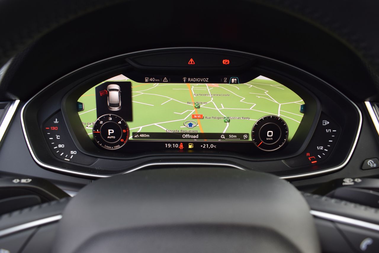 Audi Q5 Black line edition 40 TDI quattro 190CV S tronic 5p.  - Foto 13