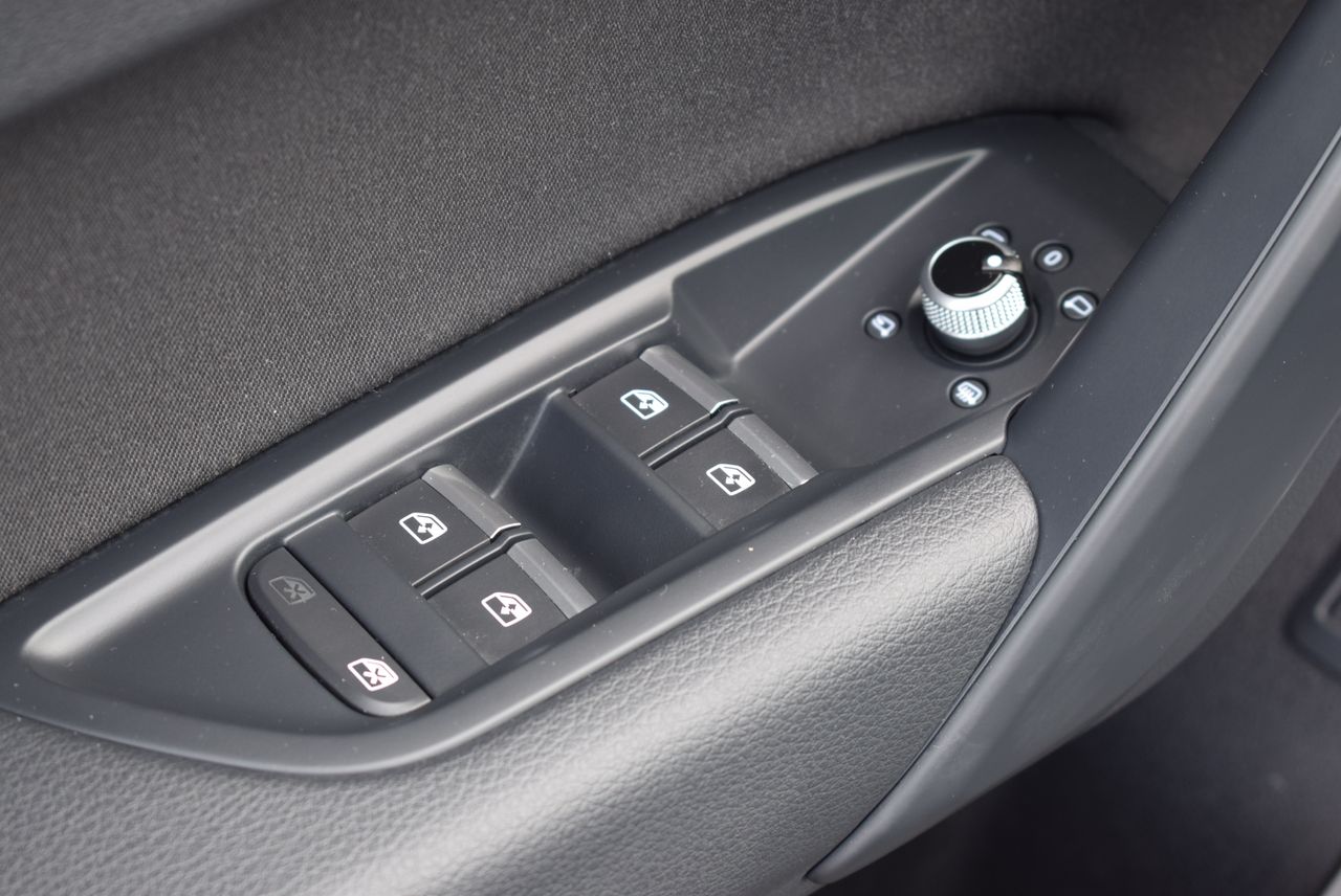 Audi Q5 Black line edition 40 TDI quattro 190CV S tronic 5p.  - Foto 10