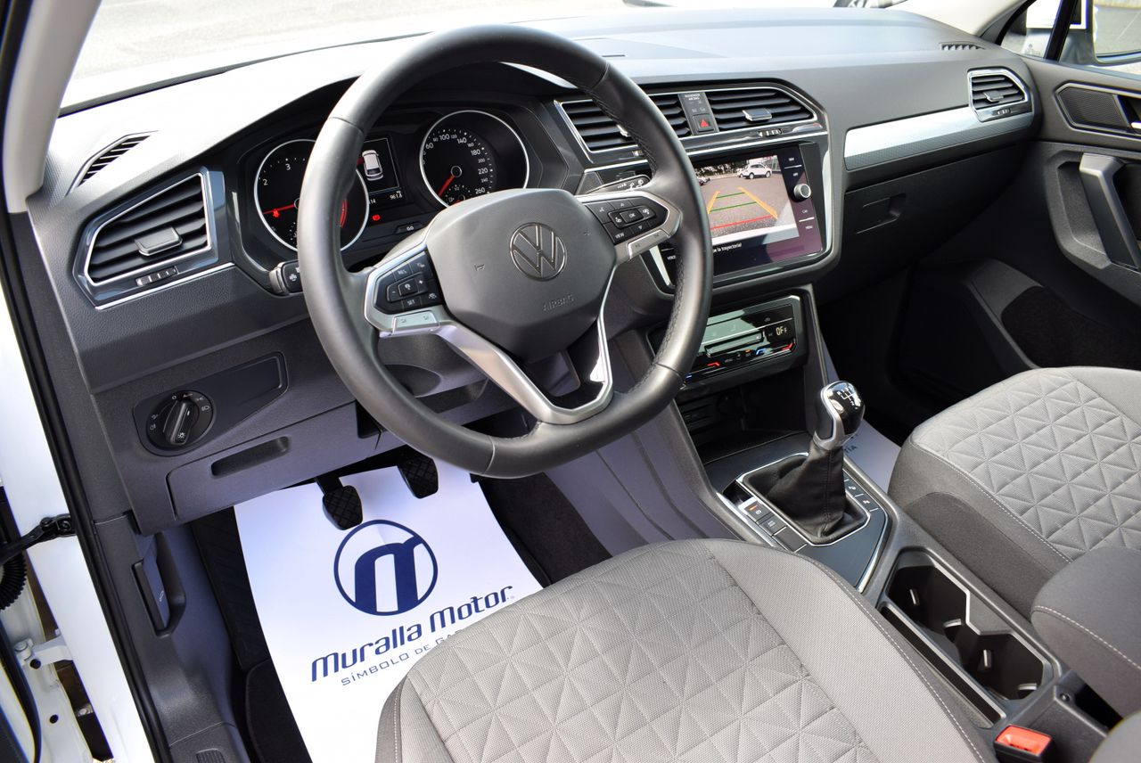 Volkswagen Tiguan Life 2.0 TDI 150 CV 6 vel. 5p.  - Foto 20