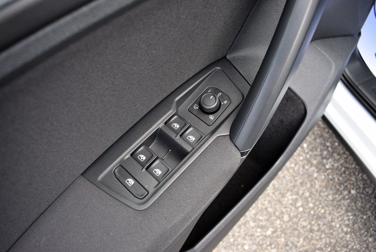 Volkswagen Tiguan Life 2.0 TDI 150 CV 6 vel. 5p.  - Foto 10