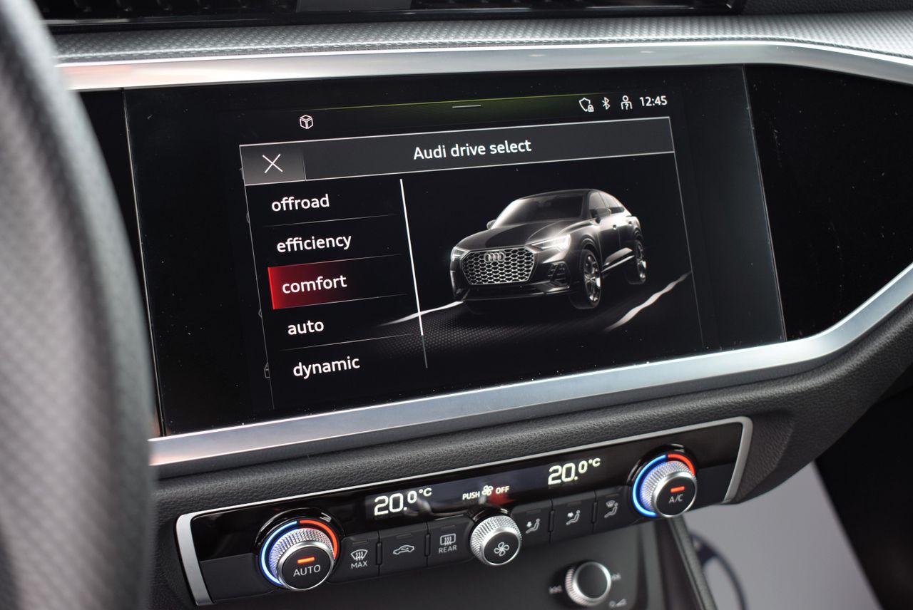 Audi Q3 Sportback Black Line 40 TDI 200cv Quattro S Tronic 5p.  - Foto 16