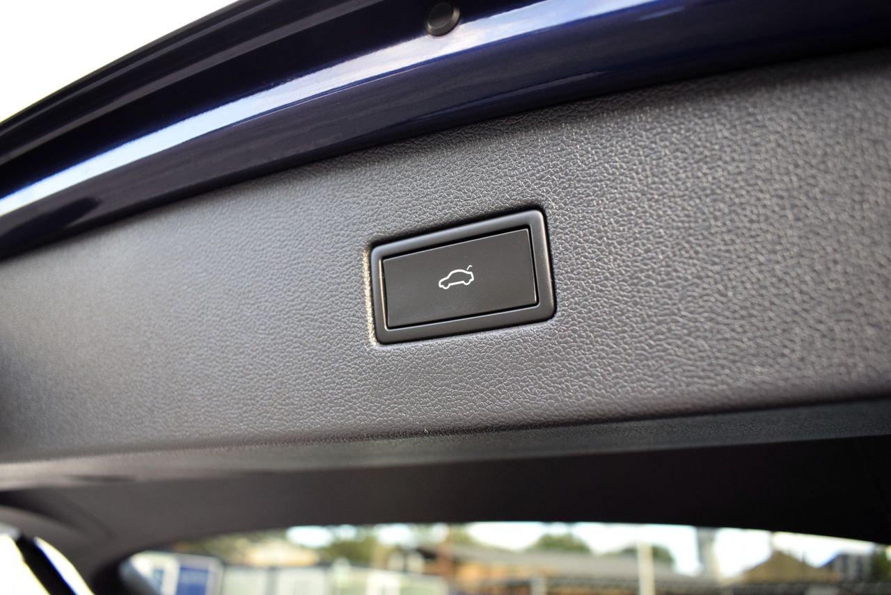 Volkswagen Tiguan Allspace Life 2.0 TDI 150cv DSG 5p. 7 plazas - Foto 28