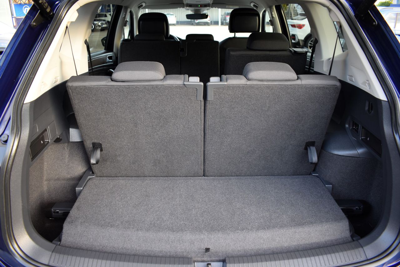 Volkswagen Tiguan Allspace Life 2.0 TDI 150cv DSG 5p. 7 plazas - Foto 24