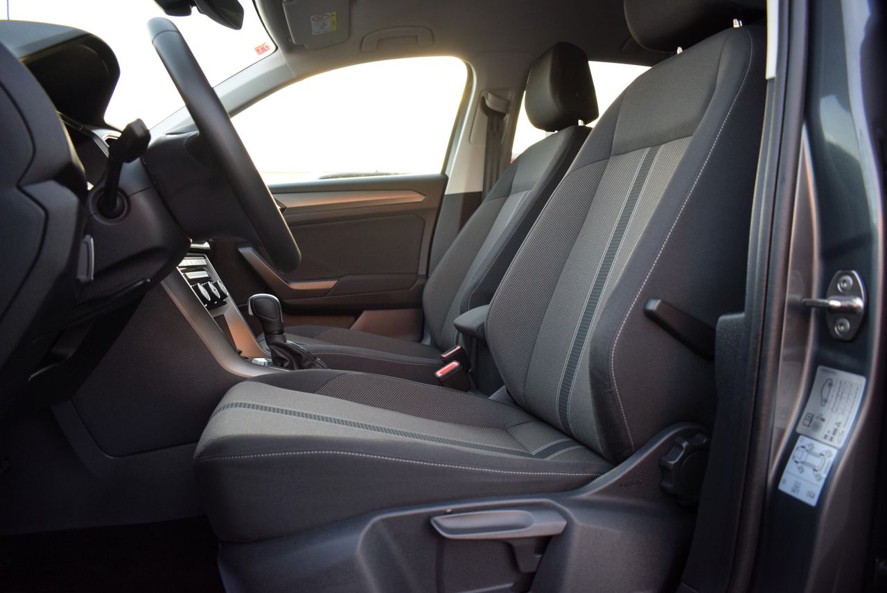 Volkswagen T-Roc Advance 1.5 TSI 150cv DSG7 5p.  - Foto 17