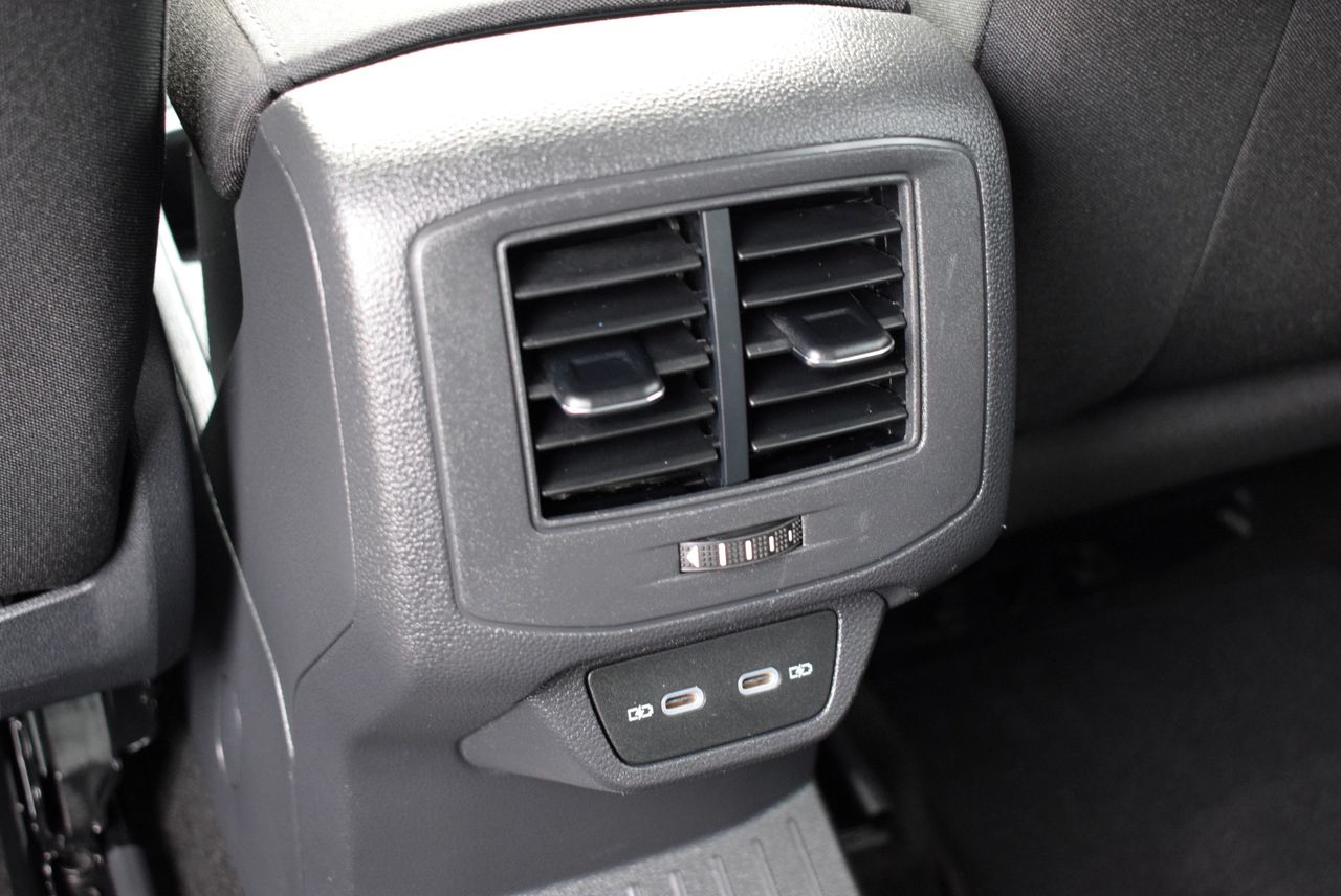 Volkswagen T-Roc Advance 1.5 TSI 150cv DSG7 5p.  - Foto 19