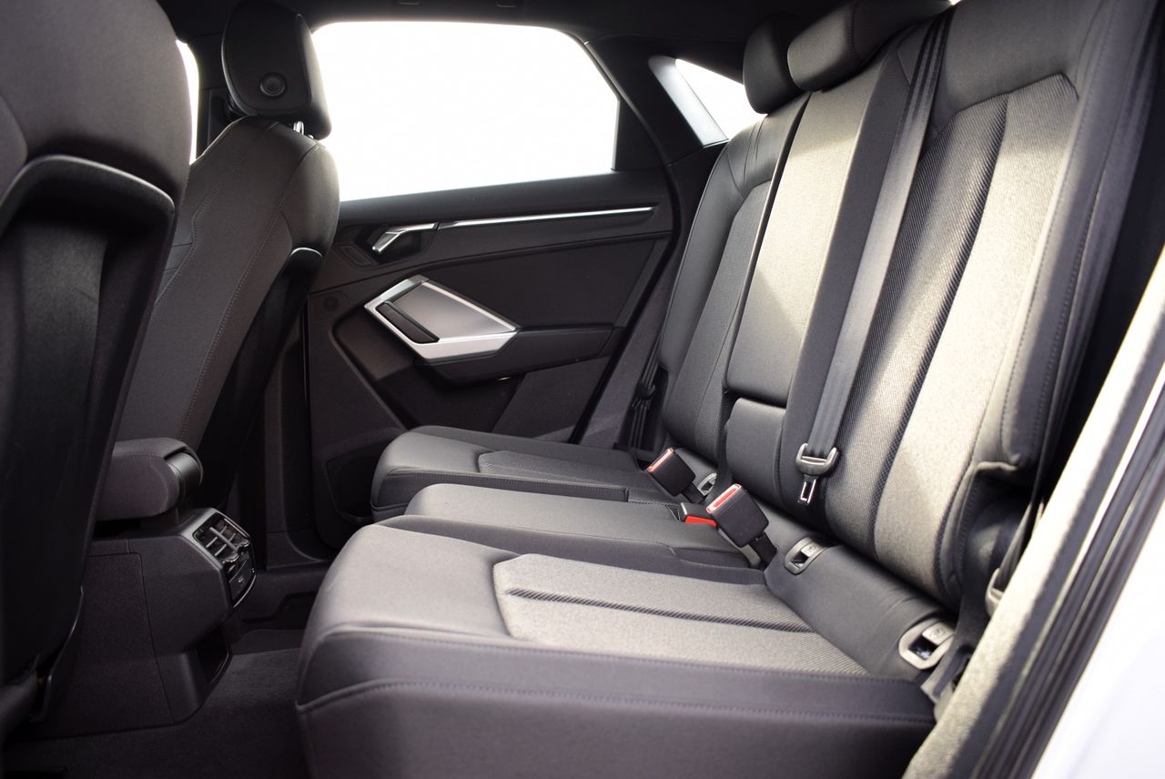 Audi Q3 Sportback S Line 35 TDI 150cv S Tronic 5p.  - Foto 21