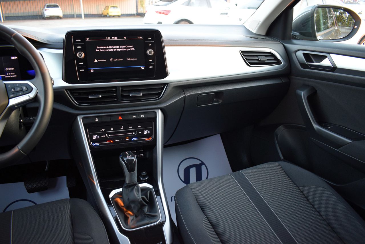 Volkswagen T-Roc Life 2.0 TDI 150 CV DSG 5p.  - Foto 17