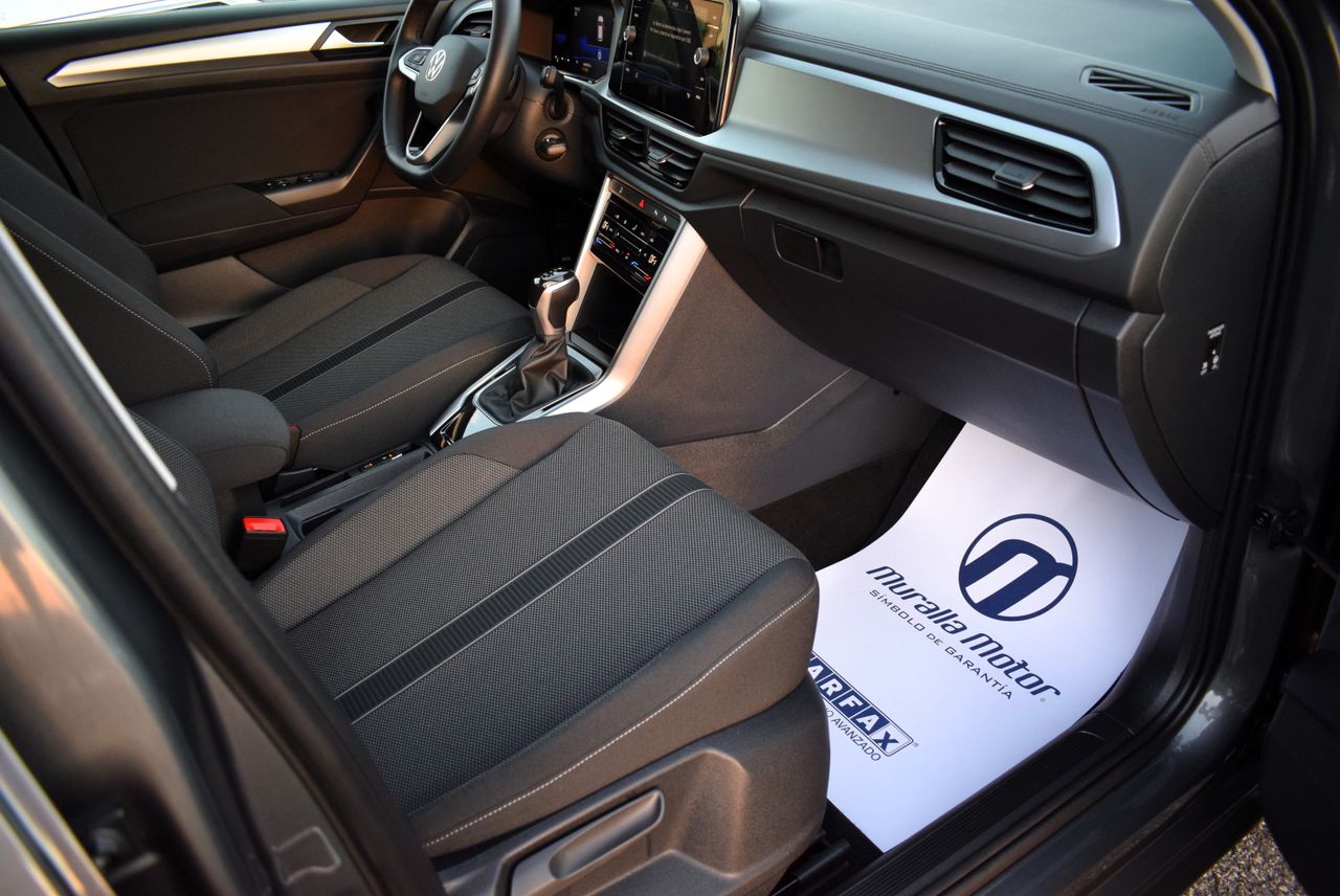 Volkswagen T-Roc Life 2.0 TDI 150 CV DSG 5p.  - Foto 22