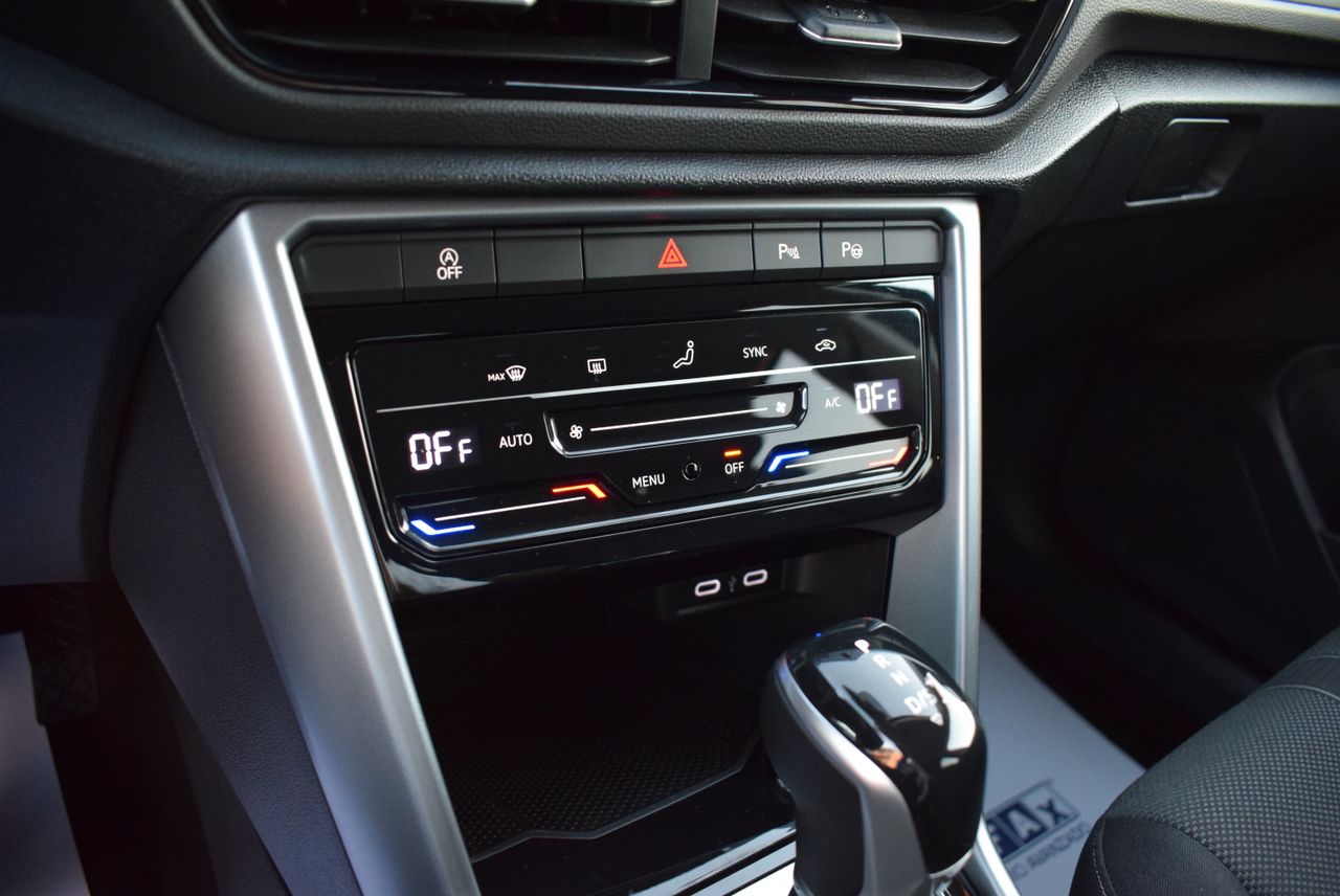 Volkswagen T-Roc Life 2.0 TDI 150 CV DSG 5p.  - Foto 12