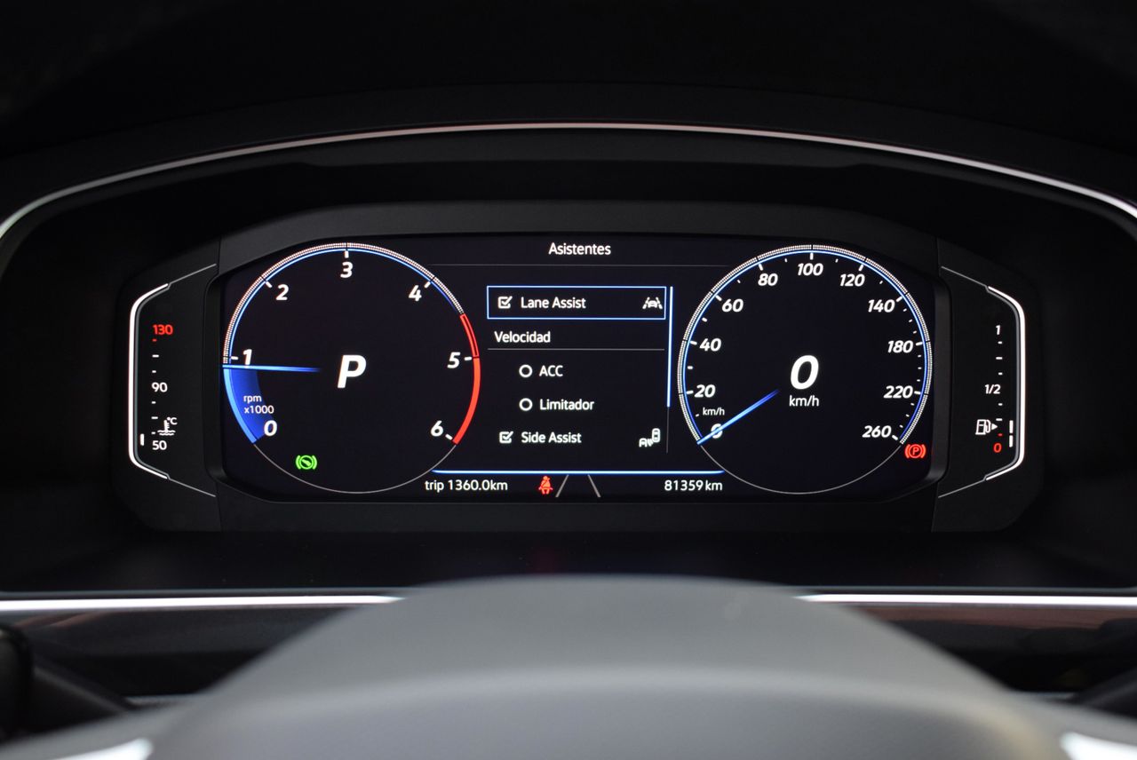 Volkswagen Tiguan R-Line 2.0 TDI 150 cv DSG 5p. - Foto 14