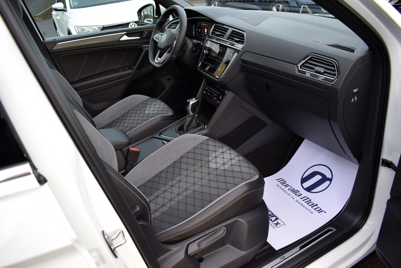 Volkswagen Tiguan R-Line 2.0 TDI 150 cv DSG 5p. - Foto 35