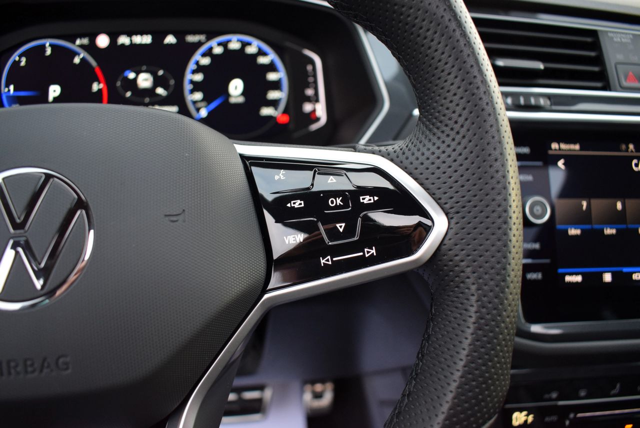 Volkswagen Tiguan R-Line 2.0 TDI 150 cv DSG 5p. - Foto 21