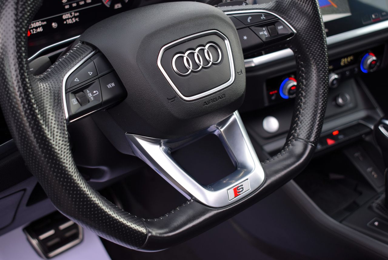 Audi Q3 Black Line 40 TDI 190cv Quattro S Tronic 5p. - Foto 20