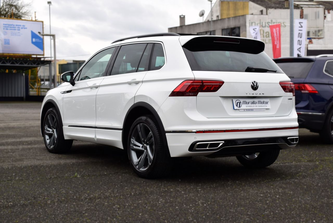 Volkswagen Tiguan R Line 2.0 TDI 4Motion 150cv DSG 5p.  - Foto 4