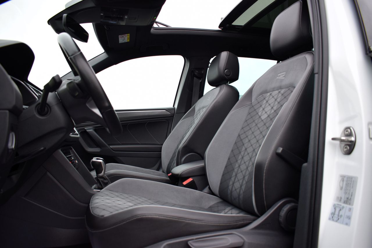 Volkswagen Tiguan R Line 2.0 TDI 4Motion 150cv DSG 5p.  - Foto 14