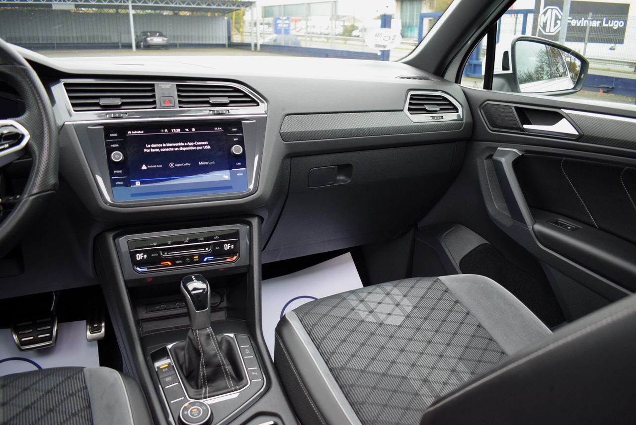Volkswagen Tiguan R Line 2.0 TDI 4Motion 150cv DSG 5p.  - Foto 20