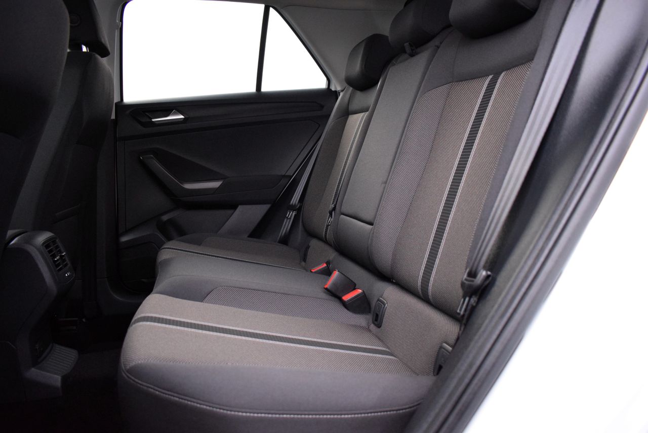 Volkswagen T-Roc Advance 1.5 TSI 150cv DSG7 5p. - Foto 19