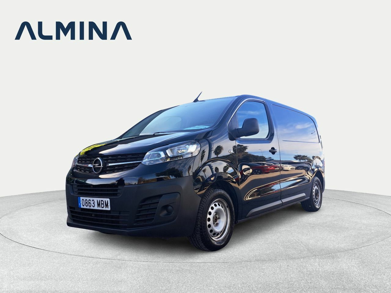 Abogado especialista amparo  de segunda mano - opel vivaro 2022 /