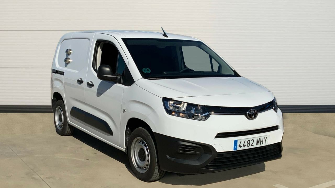 Venta dos dormitorios plaza garaje  de segunda mano - toyota proace city 2023 /