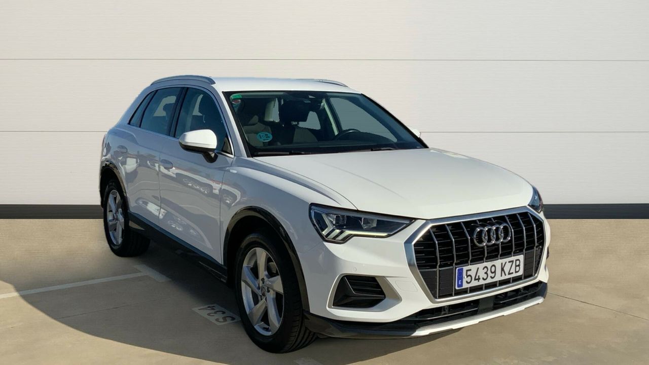 audi q3 2019 /