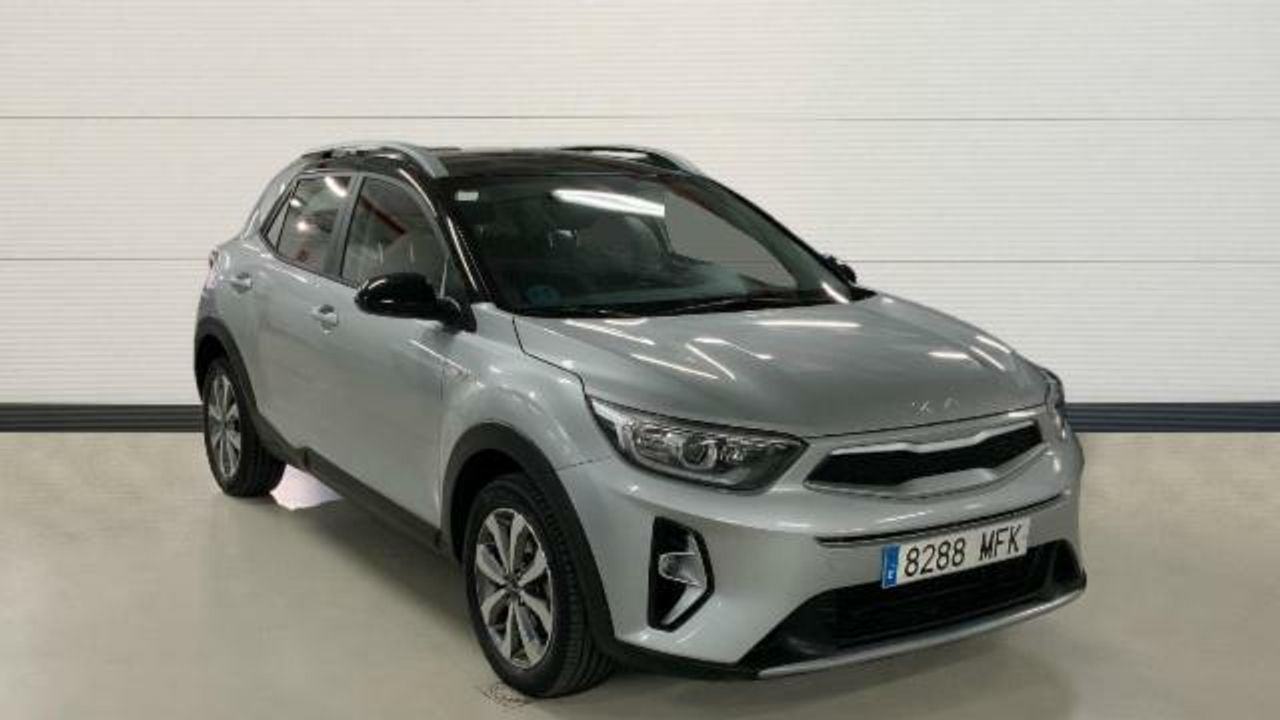 kia stonic 2023 /