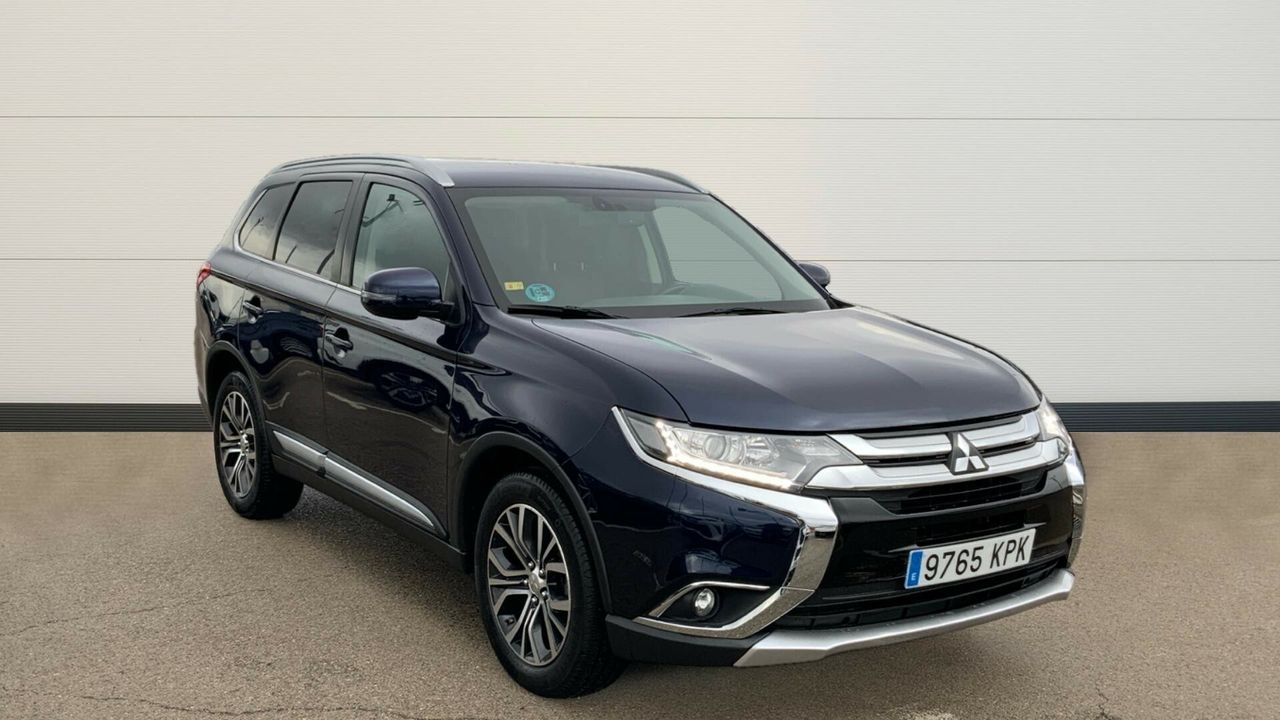 mitsubishi outlander 2018 /