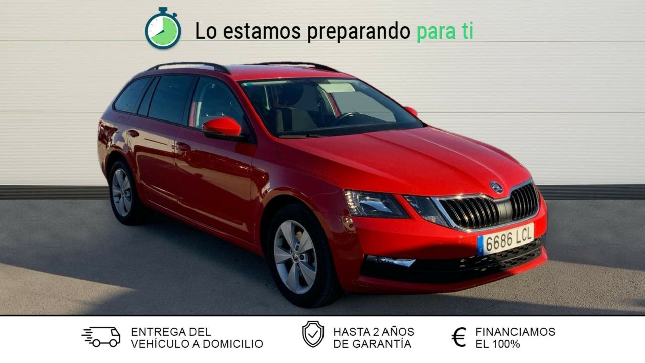 Mitsubishi outlander manual 6 marchas  de segunda mano - skoda octavia 2019 /