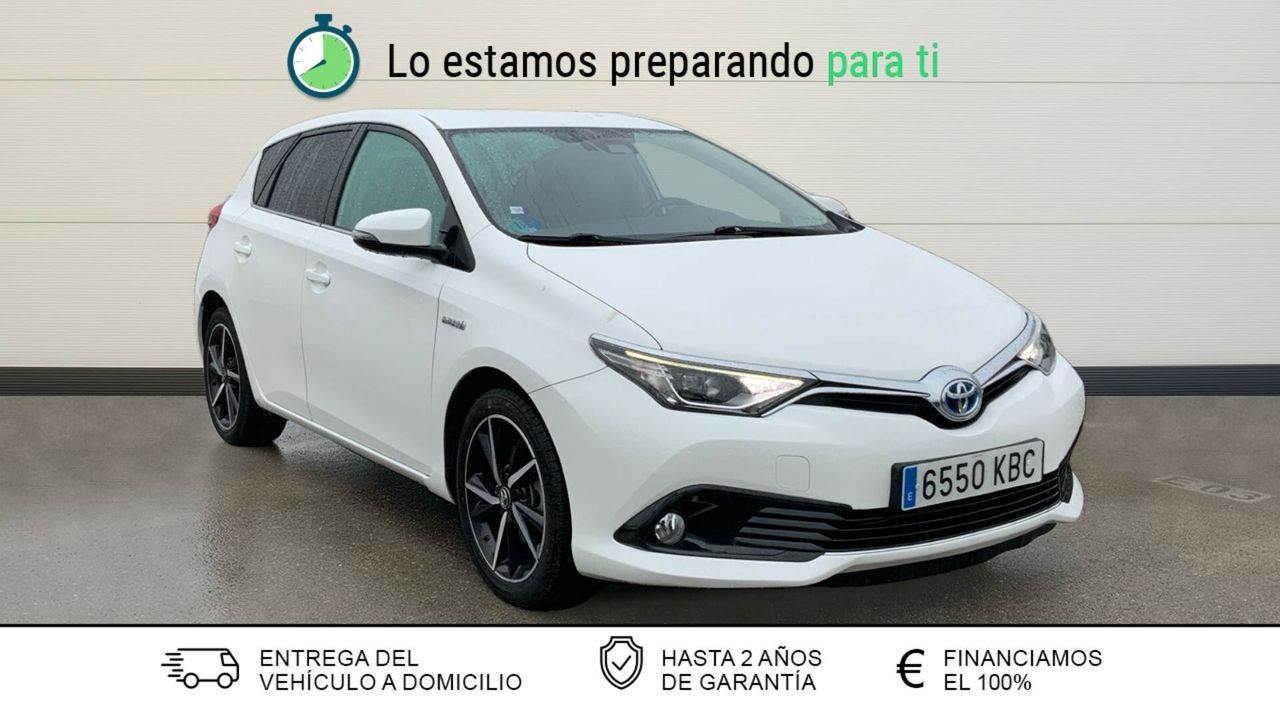 Conexion trasera usb  de segunda mano - toyota auris 2017 /
