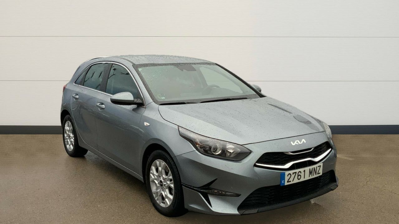 kia ceed 2024 /