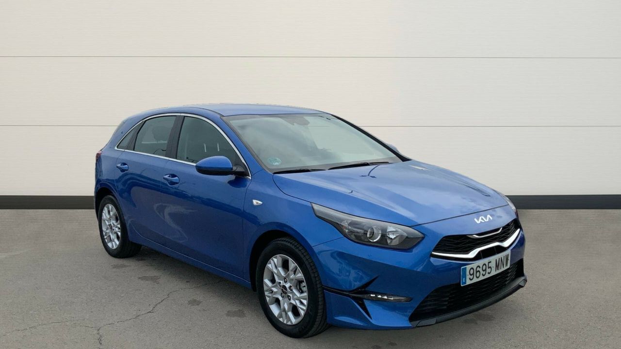 kia ceed 2024 /