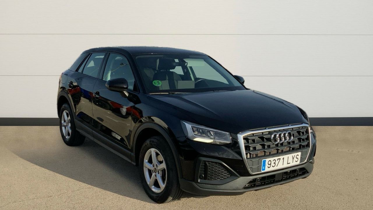 audi q2 2022 /