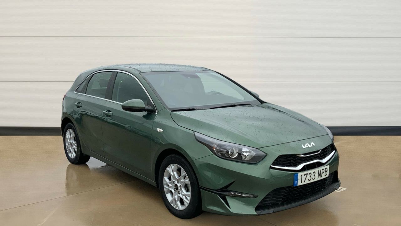 kia ceed 2024 /