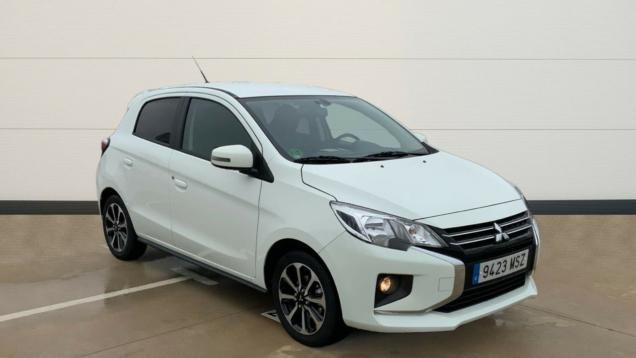 mitsubishi space star 2024 /