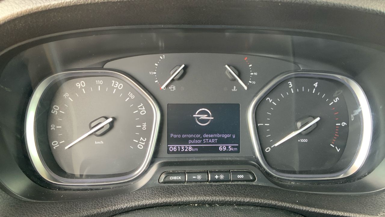 opel vivaro 2022 / foto grande (3)