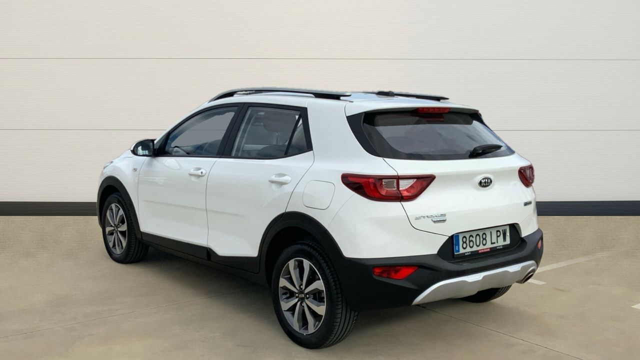 kia stonic 2021 / foto grande (3)
