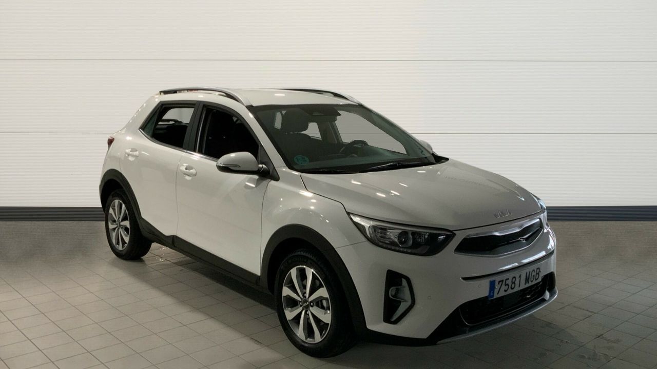 Foto kia stonic 2023 /