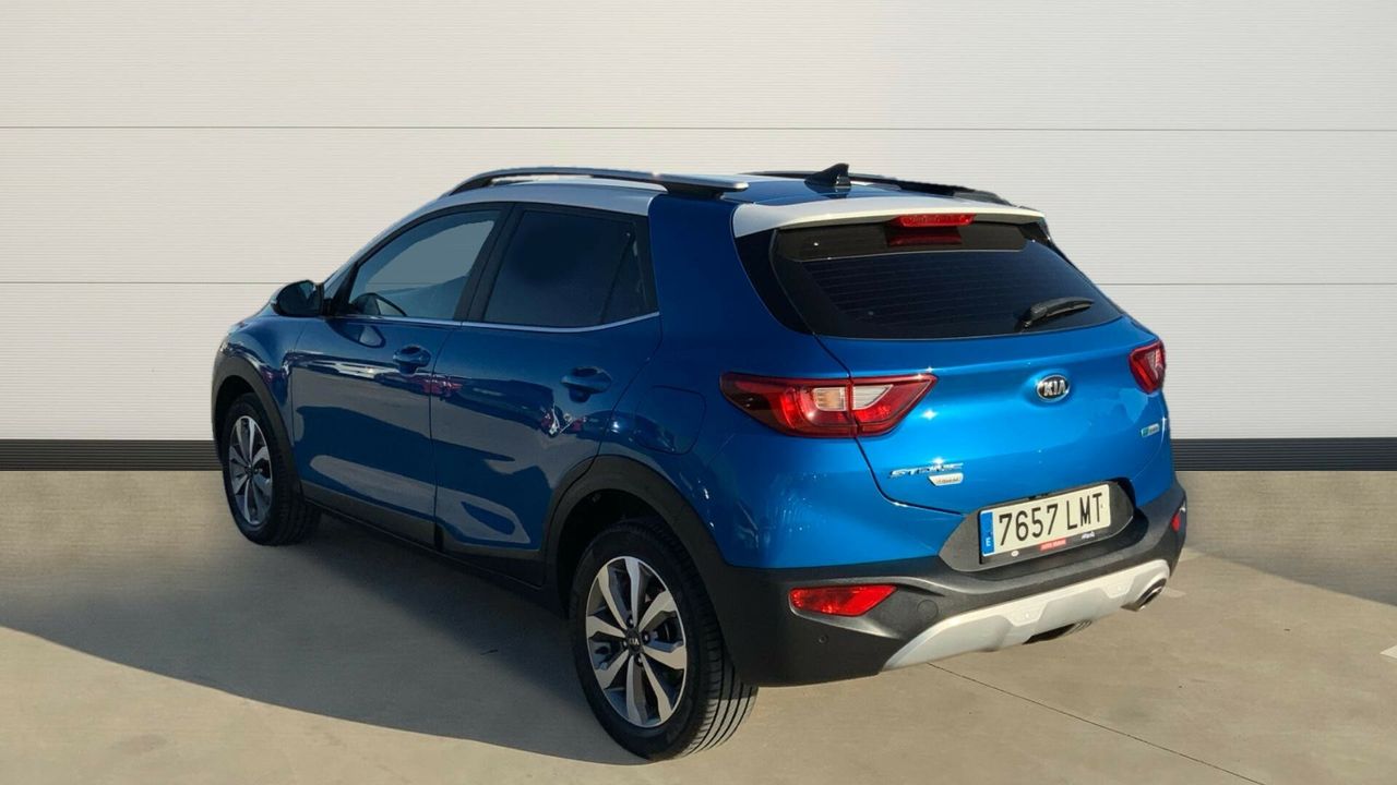 kia stonic 2021 / foto grande (3)