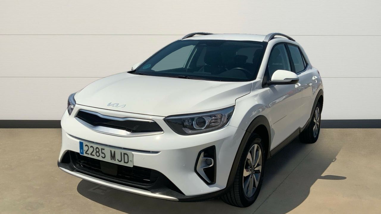 kia stonic 2023 / foto grande (2)