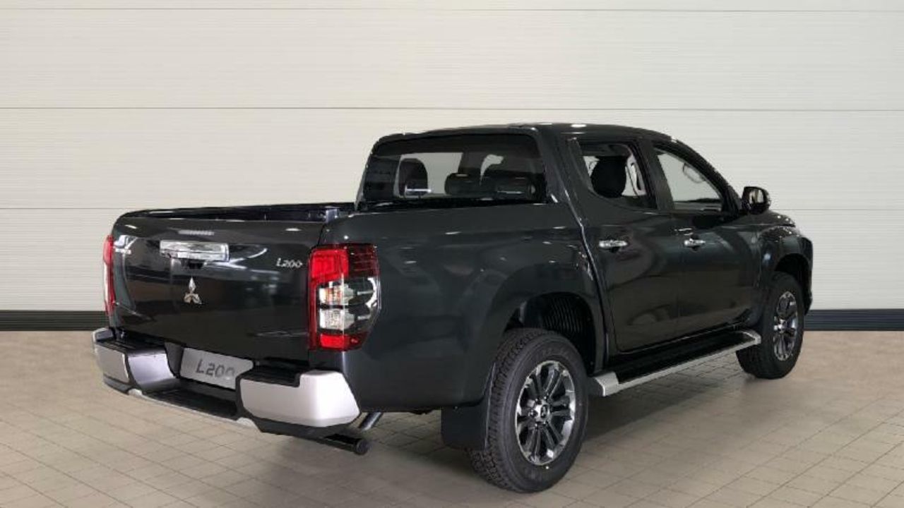 mitsubishi l200 2021 / foto grande (3)