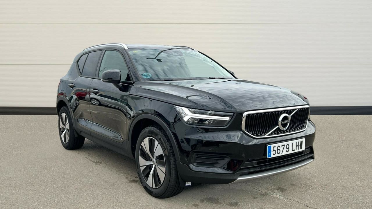 volvo xc40 2020 /