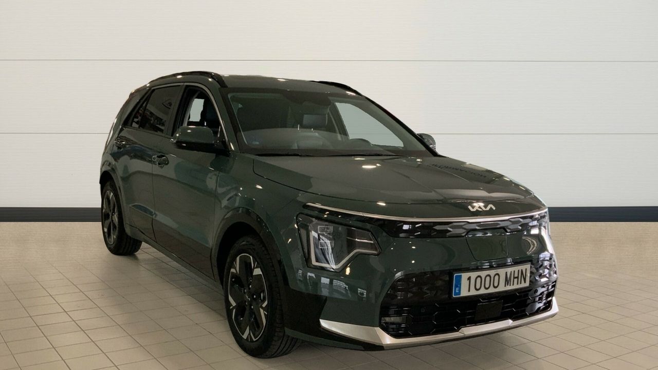 kia niro 2023 /