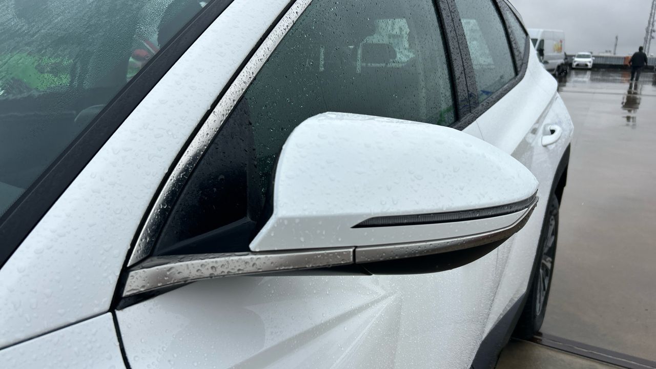 Hyundai Tucson 1.6 TGDI HEV 169KW MAXX AUTO 230 5P - foto 17