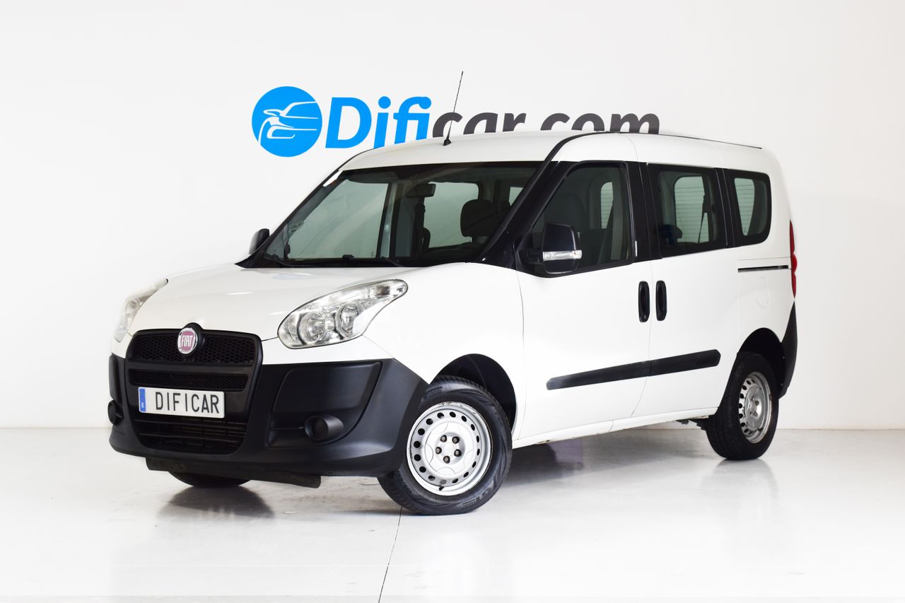 fiat doblo 2012 /