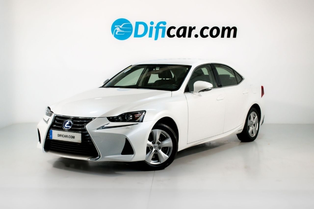 Detalles lineas detective  de segunda mano - lexus is 2020 /